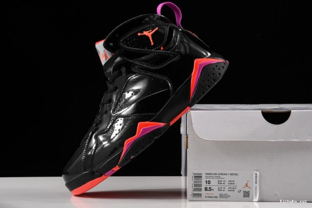 313358-006 Air 7 Retro Black Jordan Patent 0701